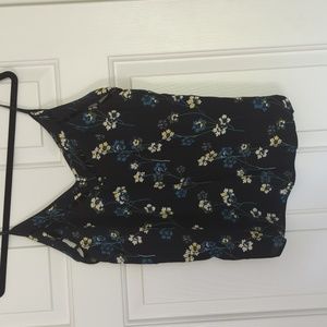 Ella Moss Floral tank